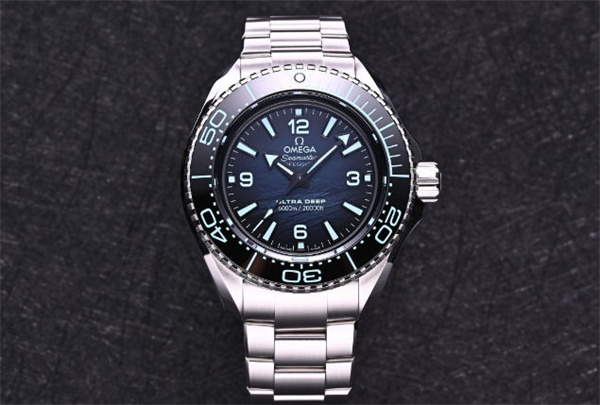 欧米茄表带太紧处理技巧详解(图) 欧米茄表带太紧处理技巧详解(图)