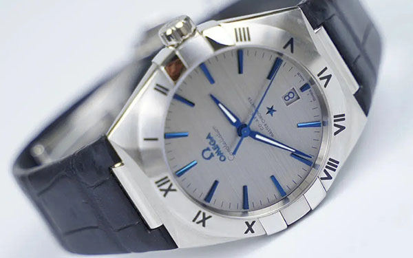 欧米茄磕碰了处理办法深度解析（图）